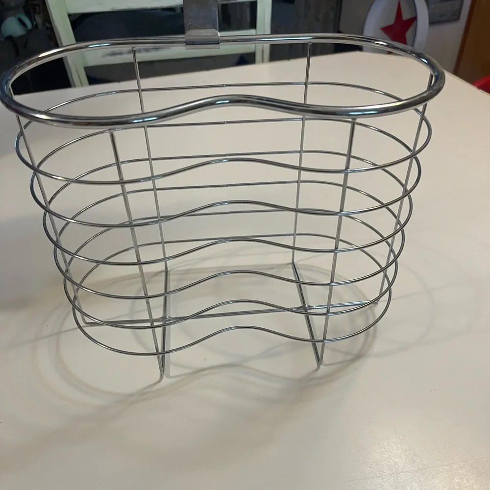 Hanging Toilet paper holder